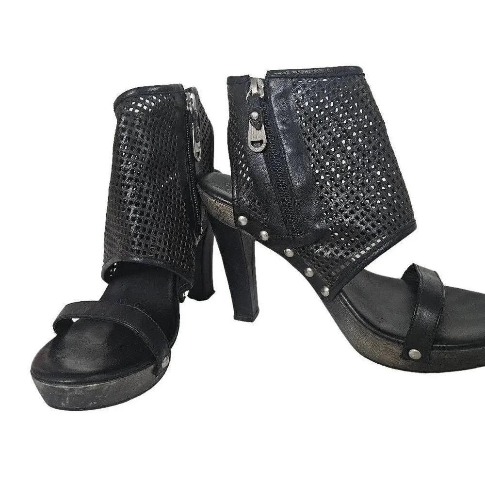 Juicy couture heels for women